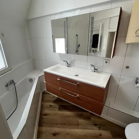 Apartment Firmenquartier24 Im Dg In *
