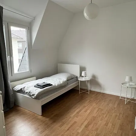 Firmenquartier24 Im Dg In Apartment Wuppertal