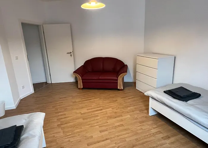 Firmenquartier24 Im Dg In Appartement *